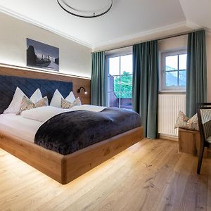 Superior Zimmer mit Kingsize-Bett